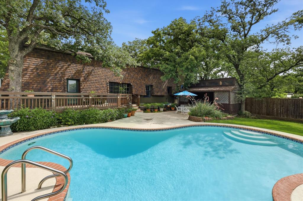 LAKE VISTA ESTATES - Residential