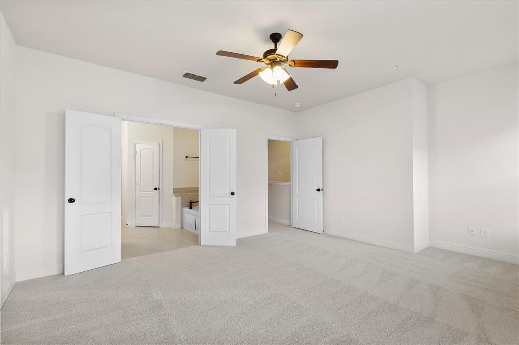 Brownstones At Vista Ridge Con - Residential