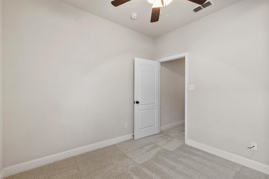 Brownstones At Vista Ridge Con - Residential