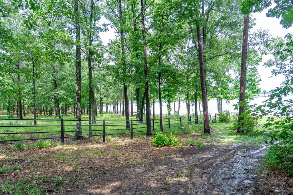 Caddo Point Subdivision - Land