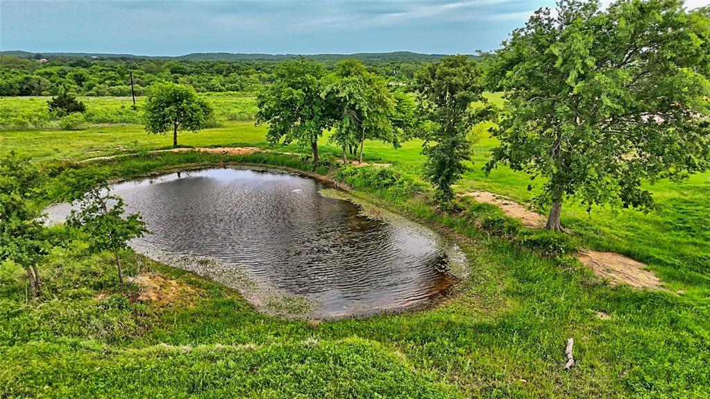 Ravenstone - Land