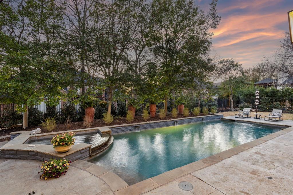 The Estates Of Hogans Glen - Residential