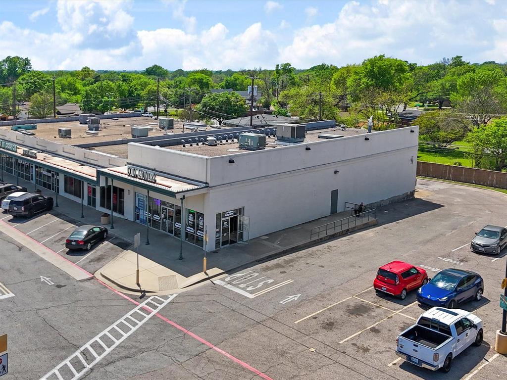 Certerville Terrece - Commercial Sale