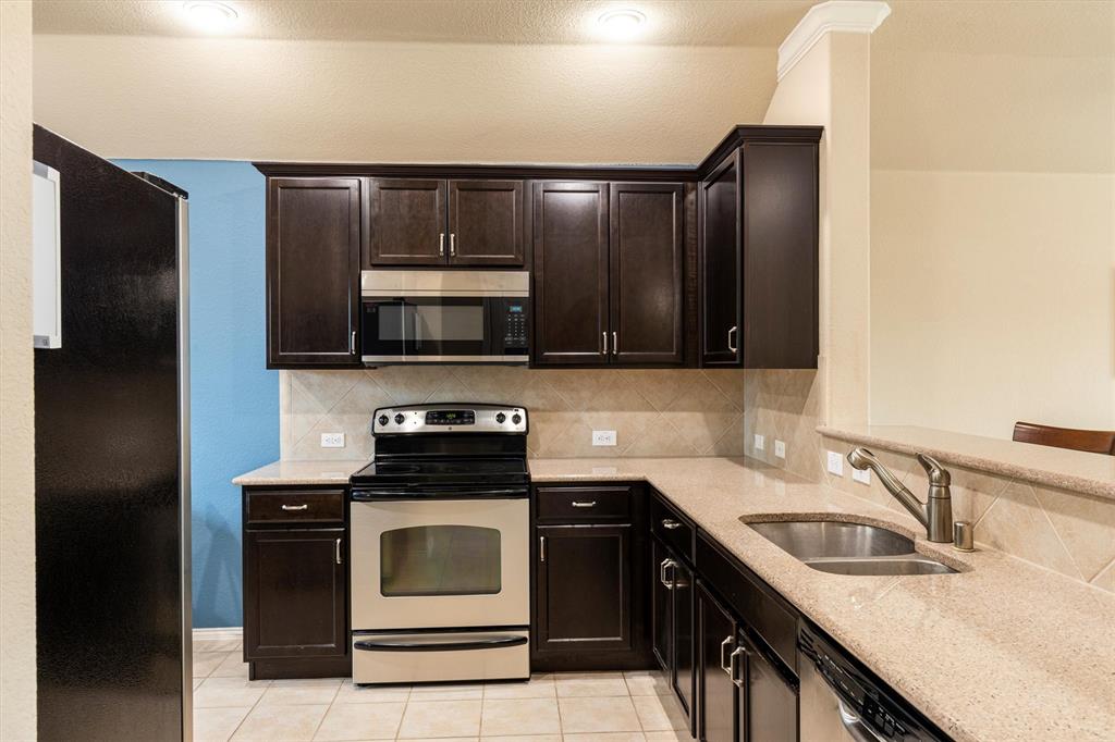 The Shores At Hidden Cove Phas - Residential
