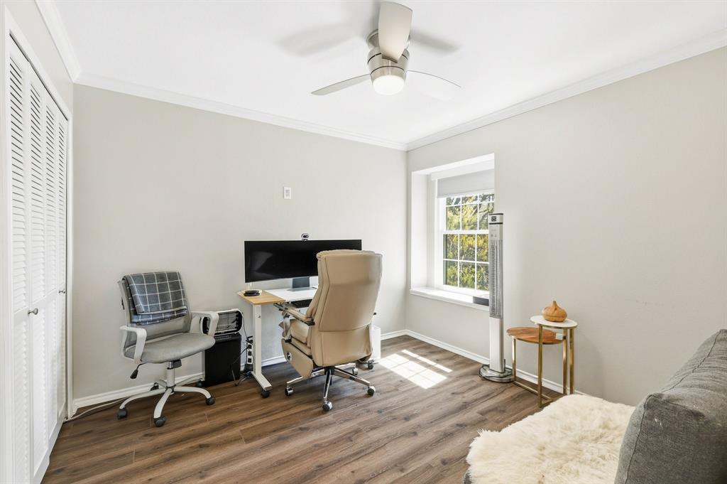 Shadowood Trail Condo - Residential