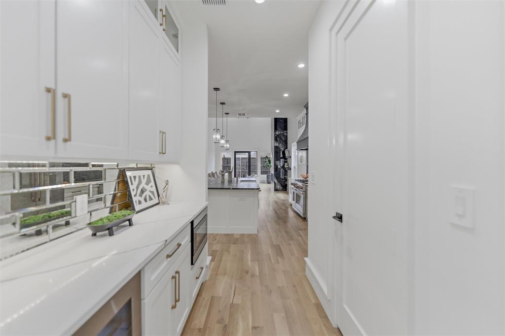 Lovers Lane Heights - Residential