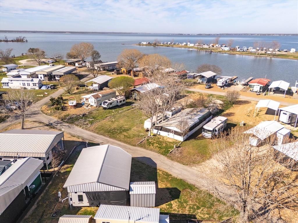 Pelican Isle - Land