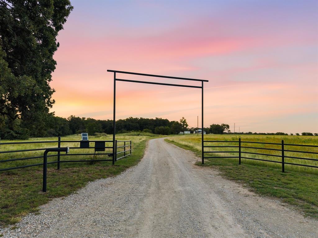 ACRES: 1.000 AB 362 TR 14A RA PORTER G#10362- - Residential