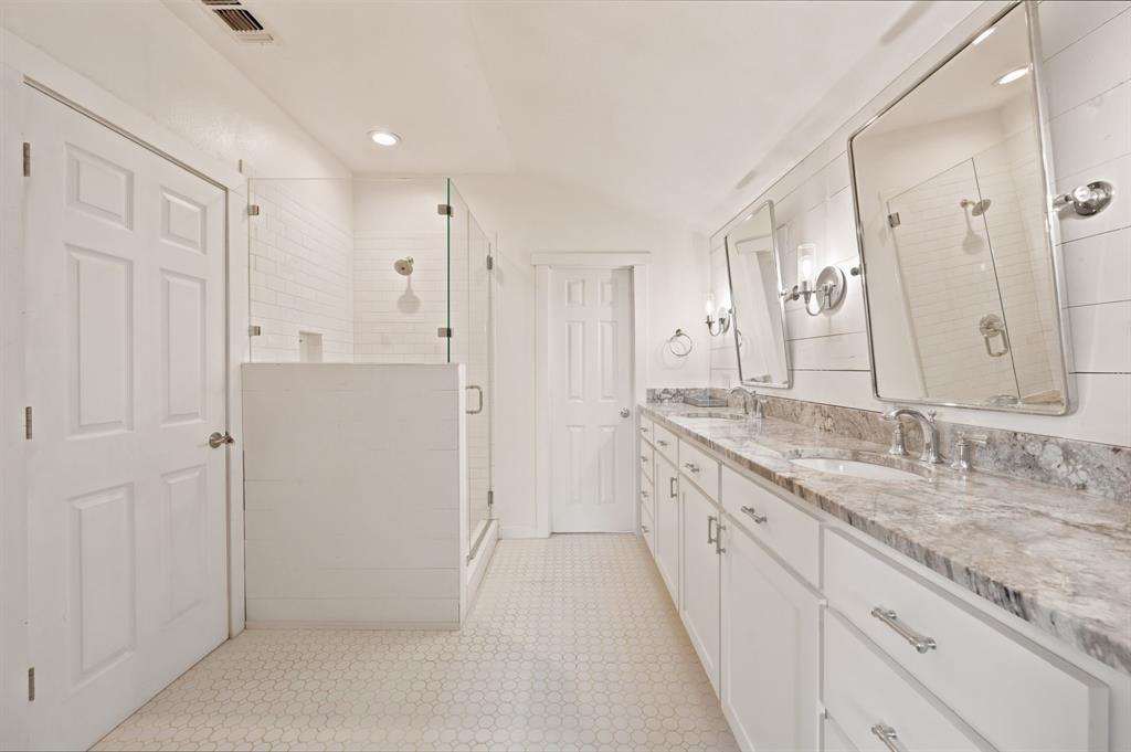 ACRES: 1.000 AB 362 TR 14A RA PORTER G#10362- - Residential