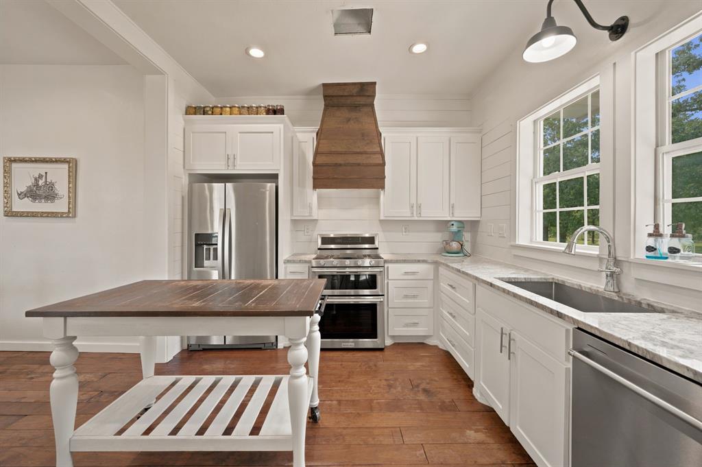 ACRES: 1.000 AB 362 TR 14A RA PORTER G#10362- - Residential