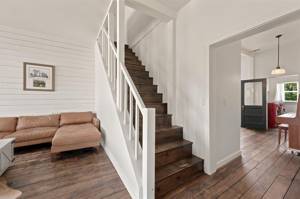 ACRES: 1.000 AB 362 TR 14A RA PORTER G#10362- - Residential