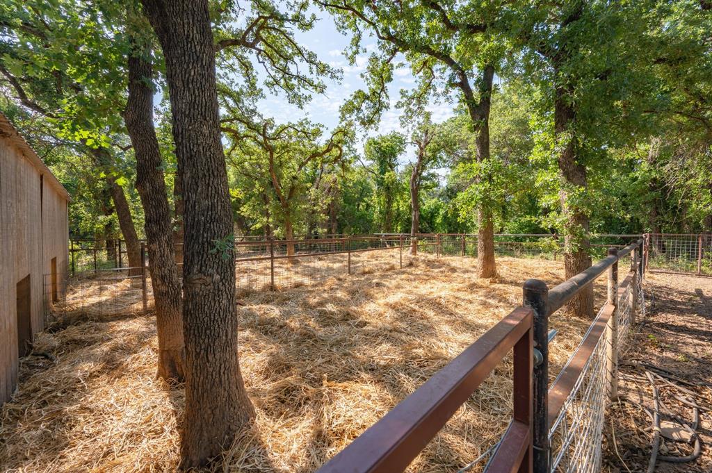 ACRES: 1.000 AB 362 TR 14A RA PORTER G#10362- - Residential