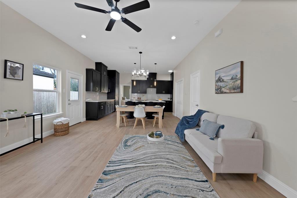 VICTORY HEIGHTS ADDITION - Residential Income