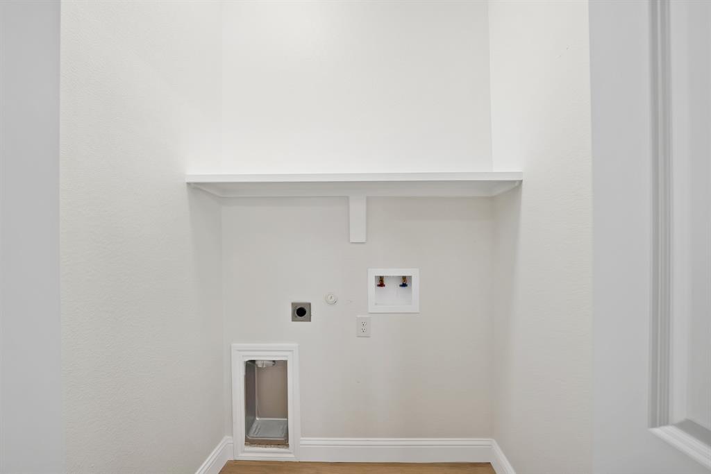 VICTORY HEIGHTS ADDITION - Residential Income