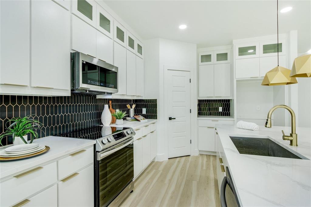 Joe A 02 Irvin Subdivision - Residential