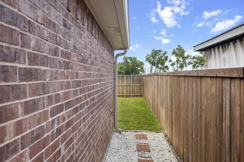 TRAVIS RANCH SOUTH FORNEY - Residential