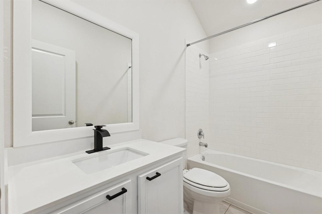 TRAVIS RANCH SOUTH FORNEY - Residential