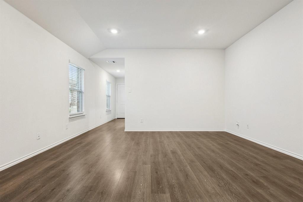 TRAVIS RANCH SOUTH FORNEY - Residential