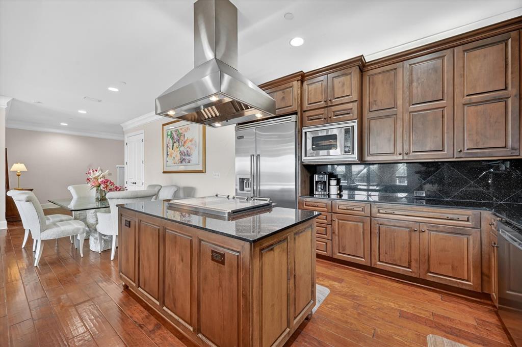 Villa De Leon Condo - Residential