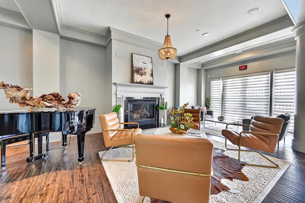 Villa De Leon Condo - Residential
