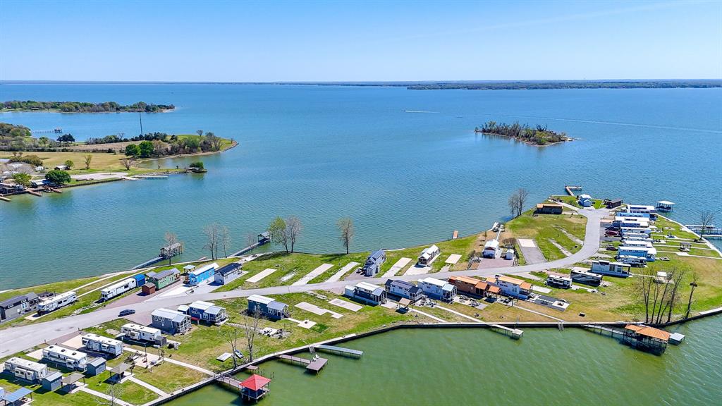 Peninsula Point - Land