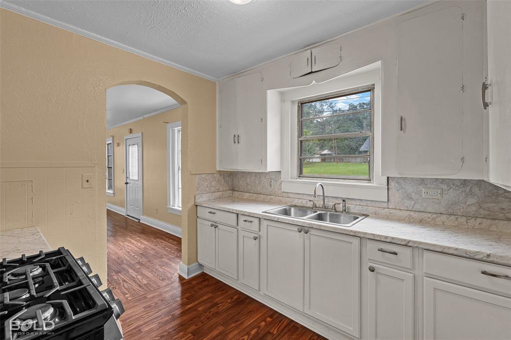 Hoell - Residential