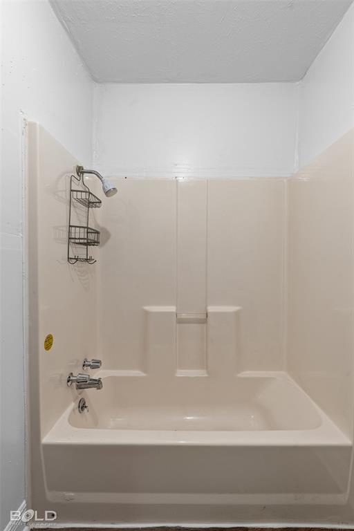 Hoell - Residential