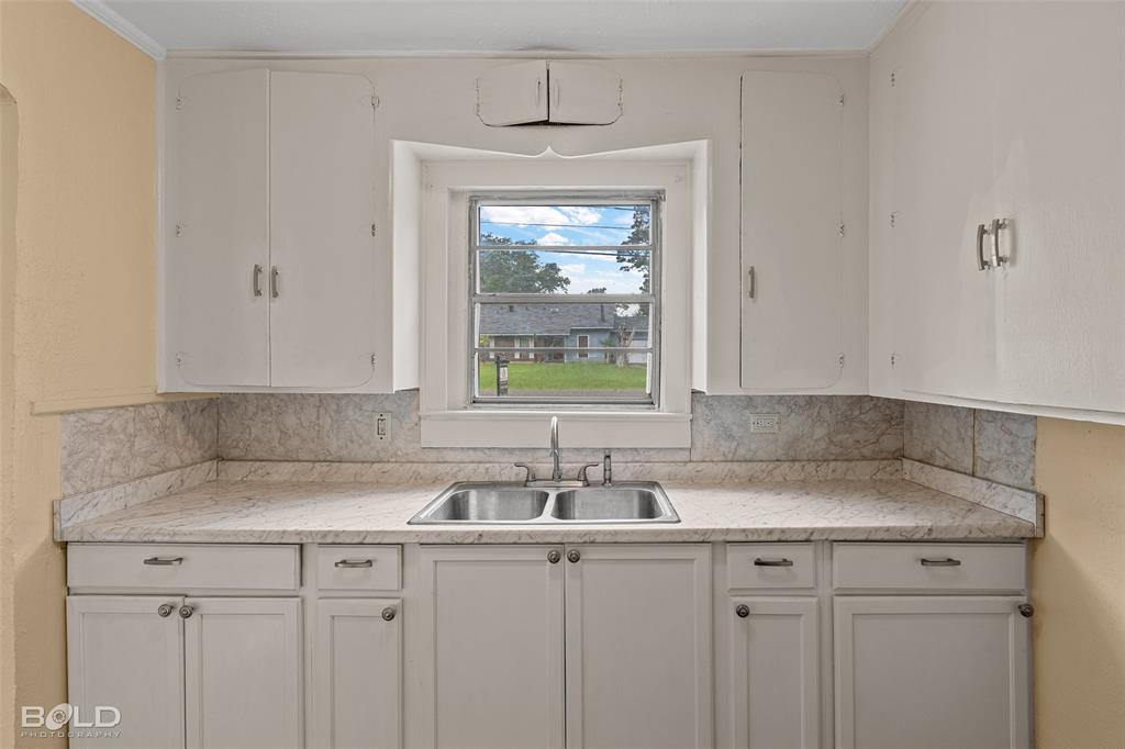 Hoell - Residential