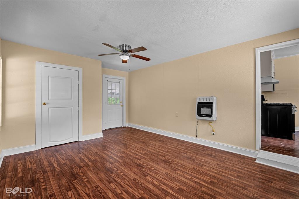 Hoell - Residential