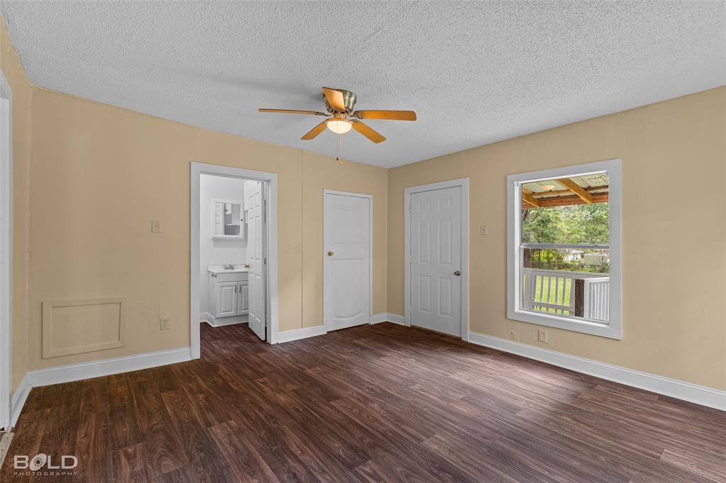 Hoell - Residential