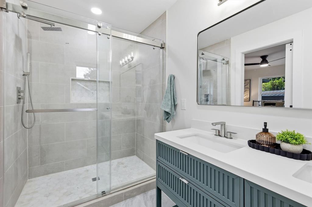 Mount Auburn - Residential