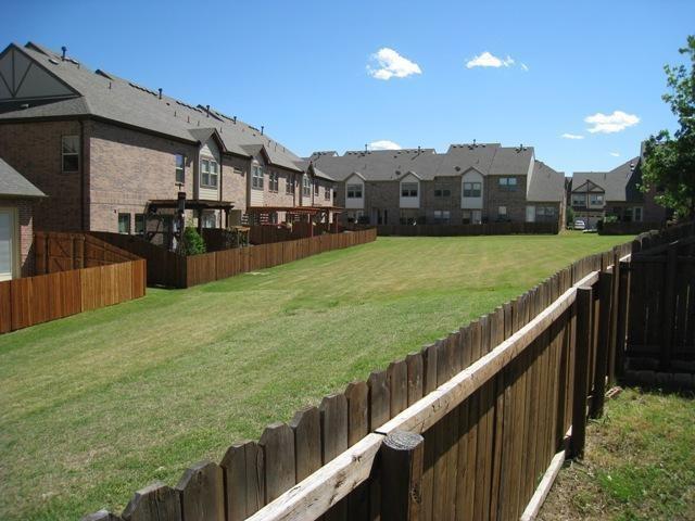 Suncreek Twnhms - Residential Lease