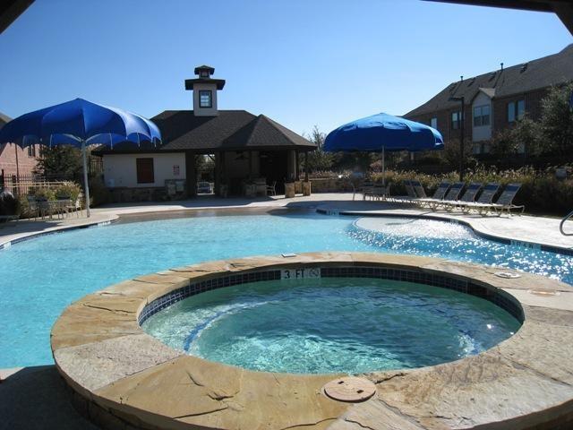 Suncreek Twnhms - Residential Lease