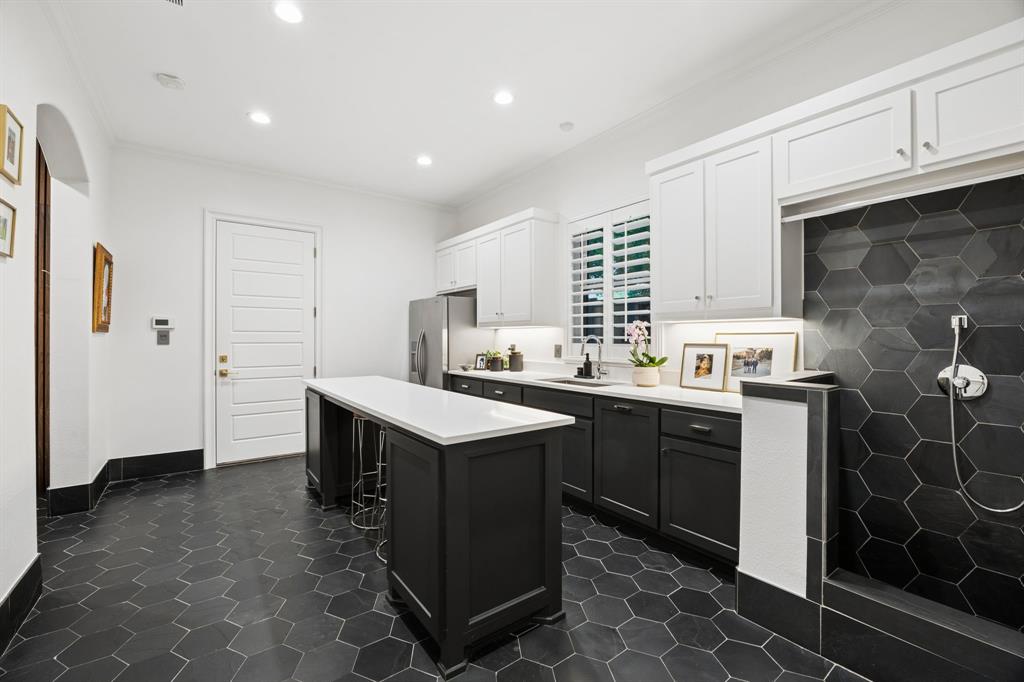 Manors At Waterford The - Residential