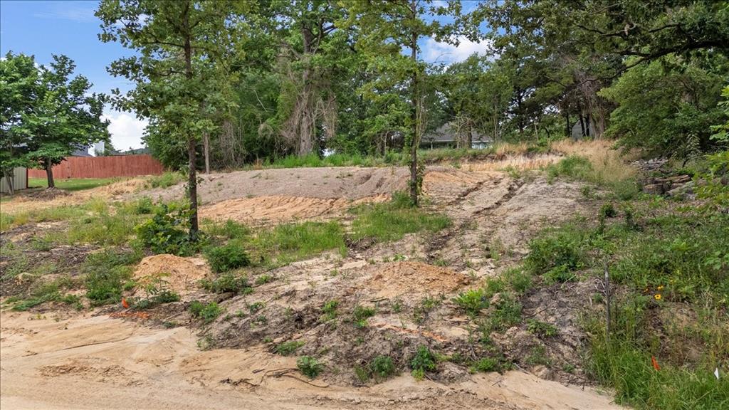 Holbrook Estates - Land