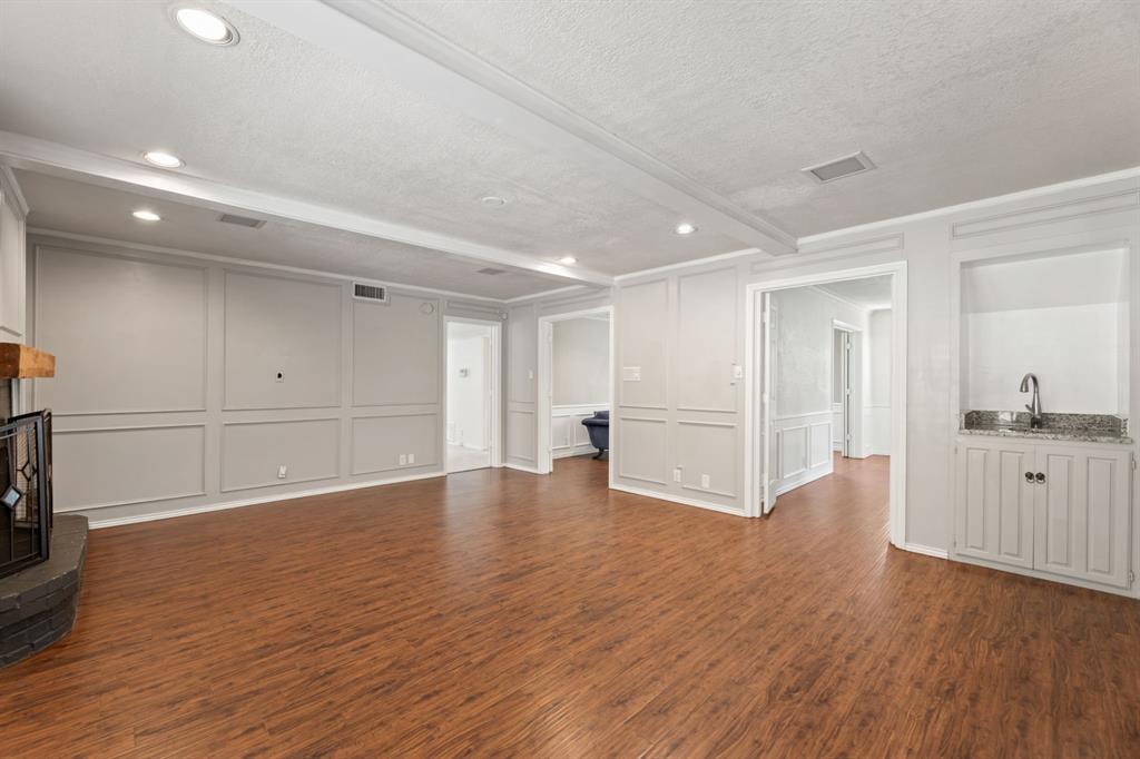 Bentley Village Add - Residential
