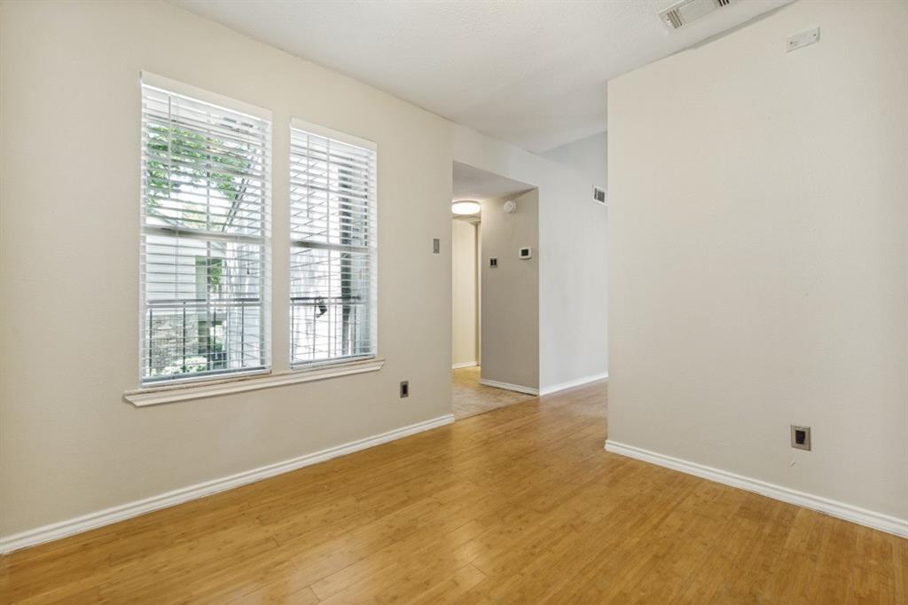 Prestonwood Green Condos - Residential