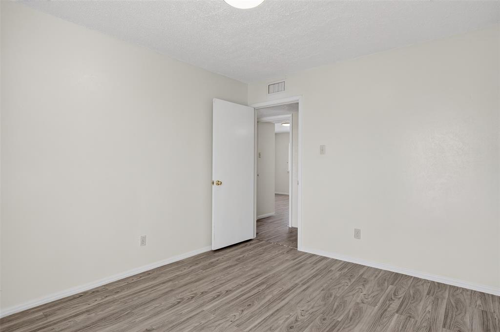 Richardson Life Style Twnhms - Residential