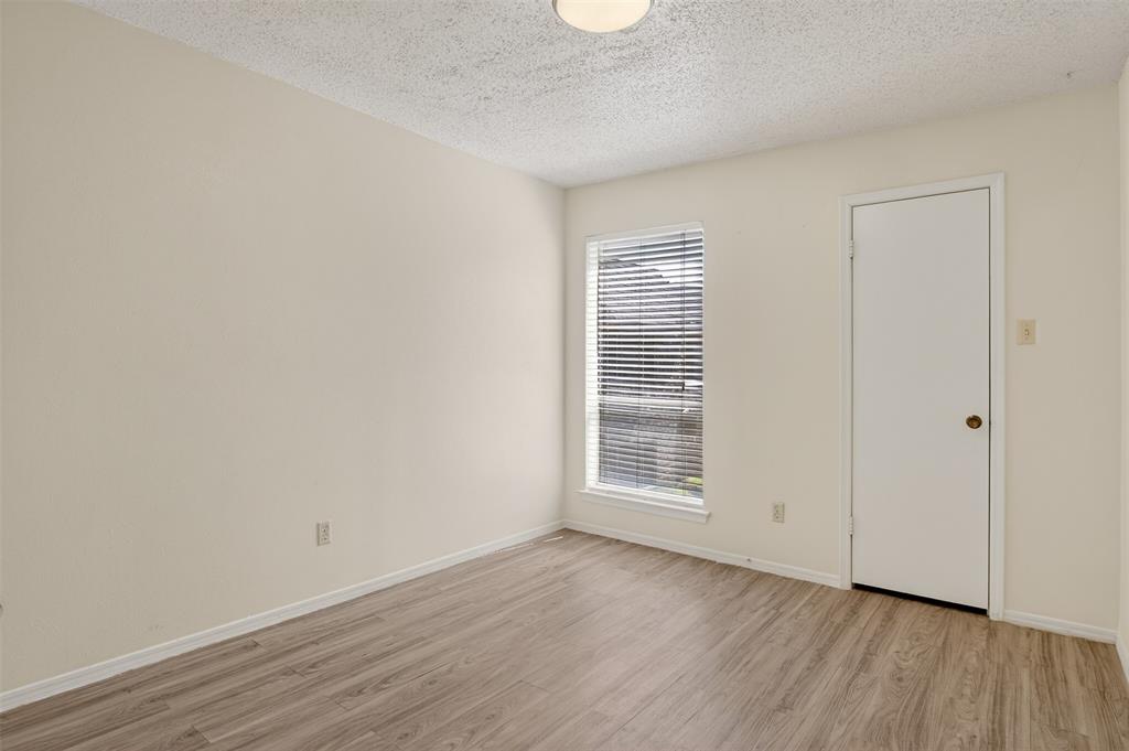 Richardson Life Style Twnhms - Residential