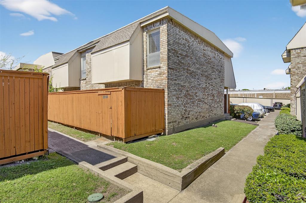 Richardson Life Style Twnhms - Residential