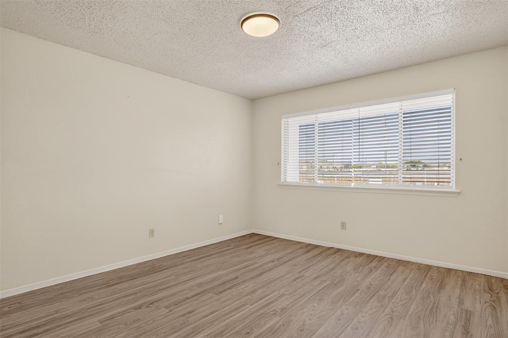 Richardson Life Style Twnhms - Residential