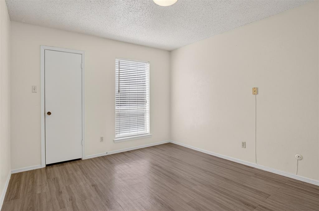 Richardson Life Style Twnhms - Residential