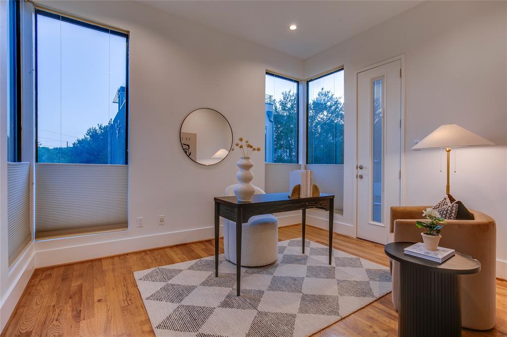 Trinity Twnhms - Residential
