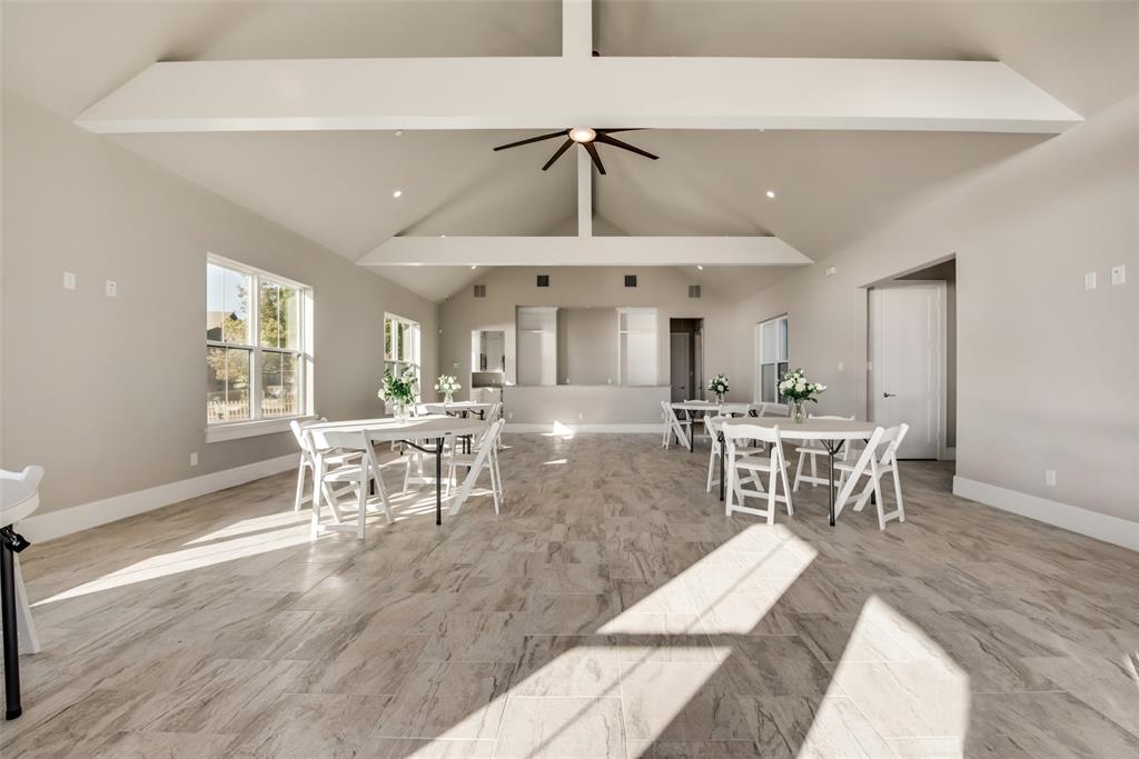 PECAN KNOLL - Residential