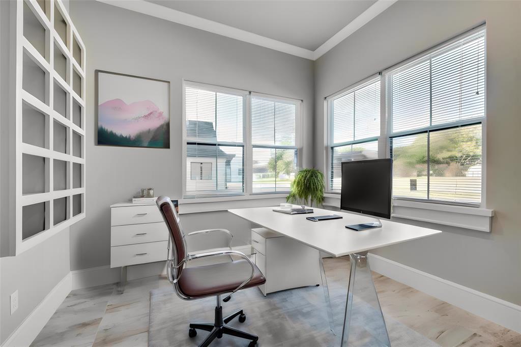 PECAN KNOLL - Residential