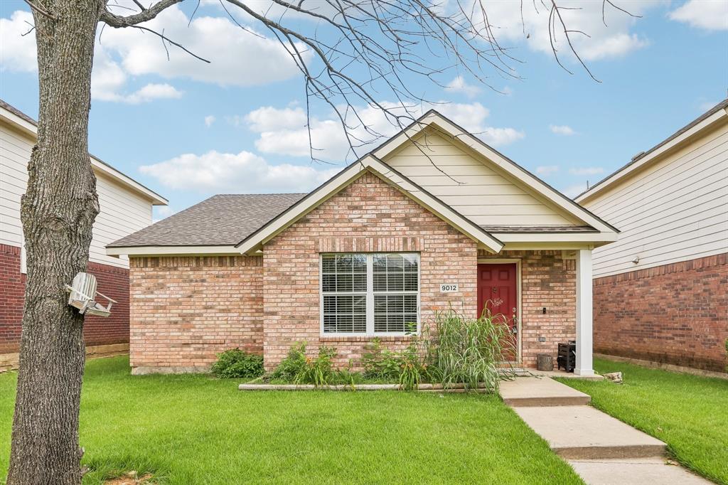 Welcome to 9012 Wayne Street in Crossroads, Texas! This charming 3-bedroom, 2-bath home offers stylish updates and exceptional value. The kitchen is equipped with beautiful quartz countertops, stainless steel appliances, and ample cabinet space, making it perfect for everyday living and entertaining.The completely remodeled primary bathroom creates a spa-like retreat with an oversized walk-in shower, elegant stone flooring, modern touch-light mirrors, and quartz countertops. Additional recent improvements include a new privacy fence, providing both beauty and functionality.
As an added bonus, the refrigerator, washer, and dryer will convey with the property, making this home truly move-in ready. With thoughtful upgrades throughout and priced to sell, this is an incredible opportunity you won't want to miss. Schedule your showing today! Information provided is deemed reliable, but is not guaranteed and should be independently verified by the buyer.