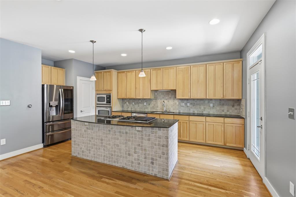Solo Lofts At Perry Heights Condo - Residential