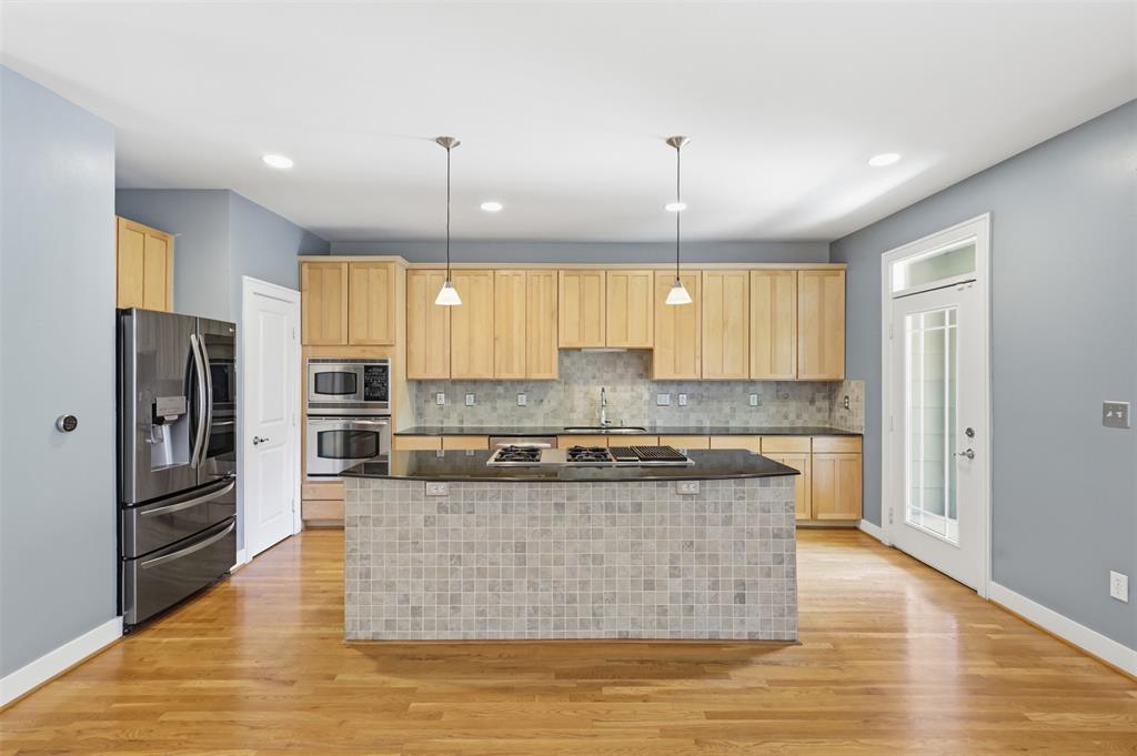 Solo Lofts At Perry Heights Condo - Residential