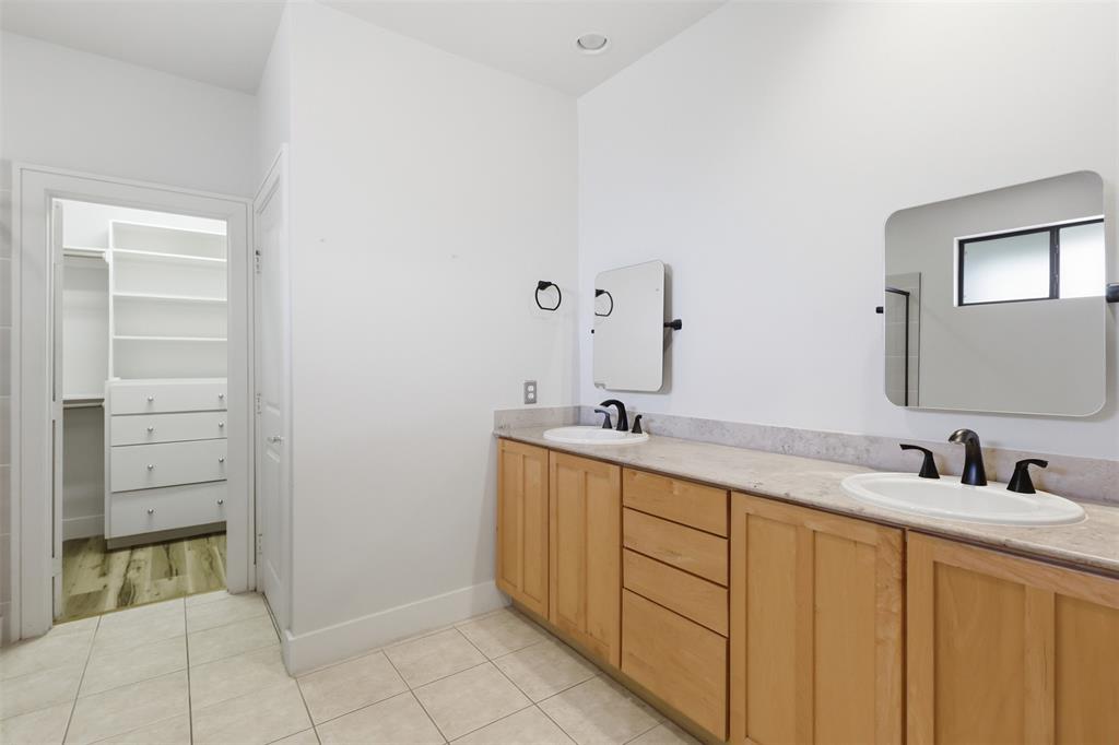 Solo Lofts At Perry Heights Condo - Residential