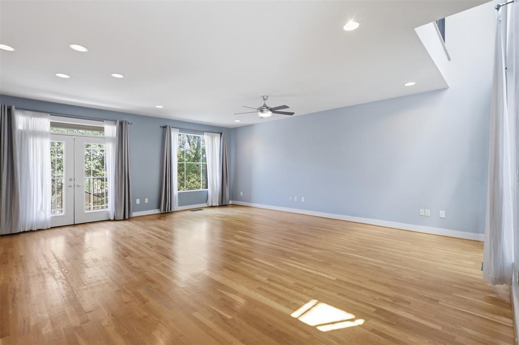 Solo Lofts At Perry Heights Condo - Residential